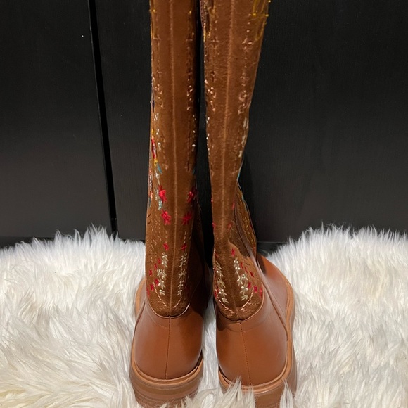 Brand new Johnny Was boots size 6 - Picture 4 of 6